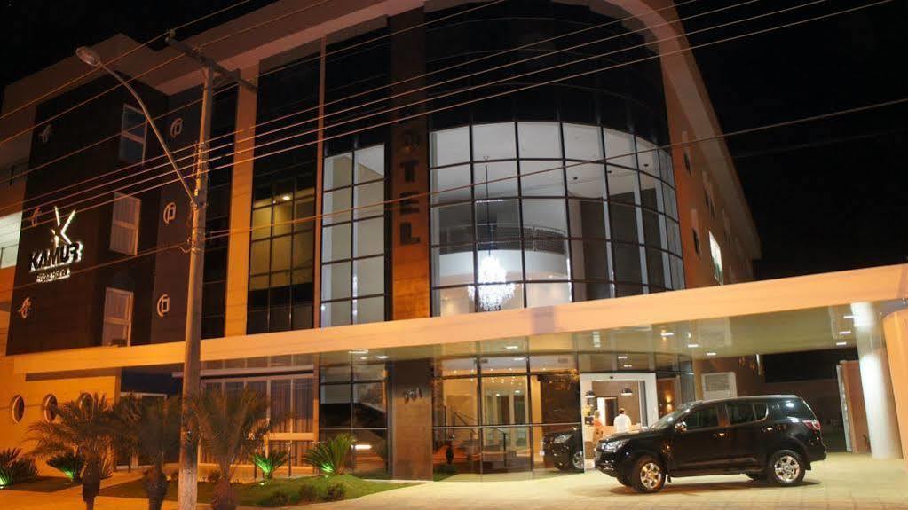 Kamur Plaza Hotel Гоянезия Экстерьер фото